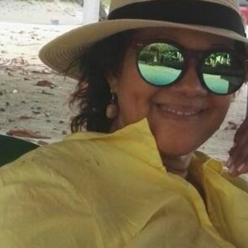 Meet your Posher, Maria